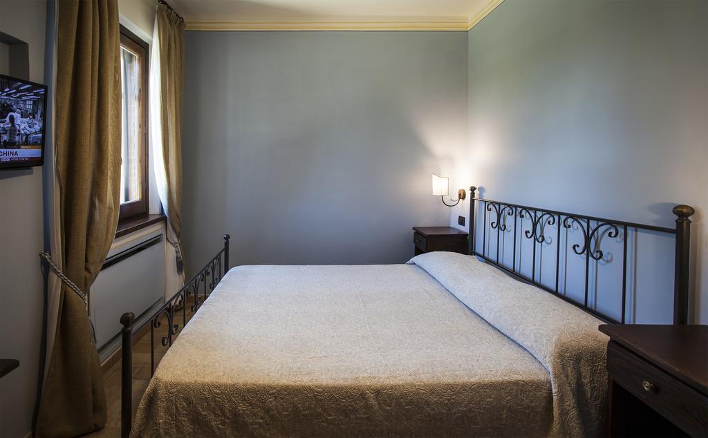 Villa Il Pianaccio Spoleto Habitación foto