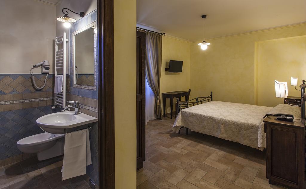 Villa Il Pianaccio Spoleto Habitación foto